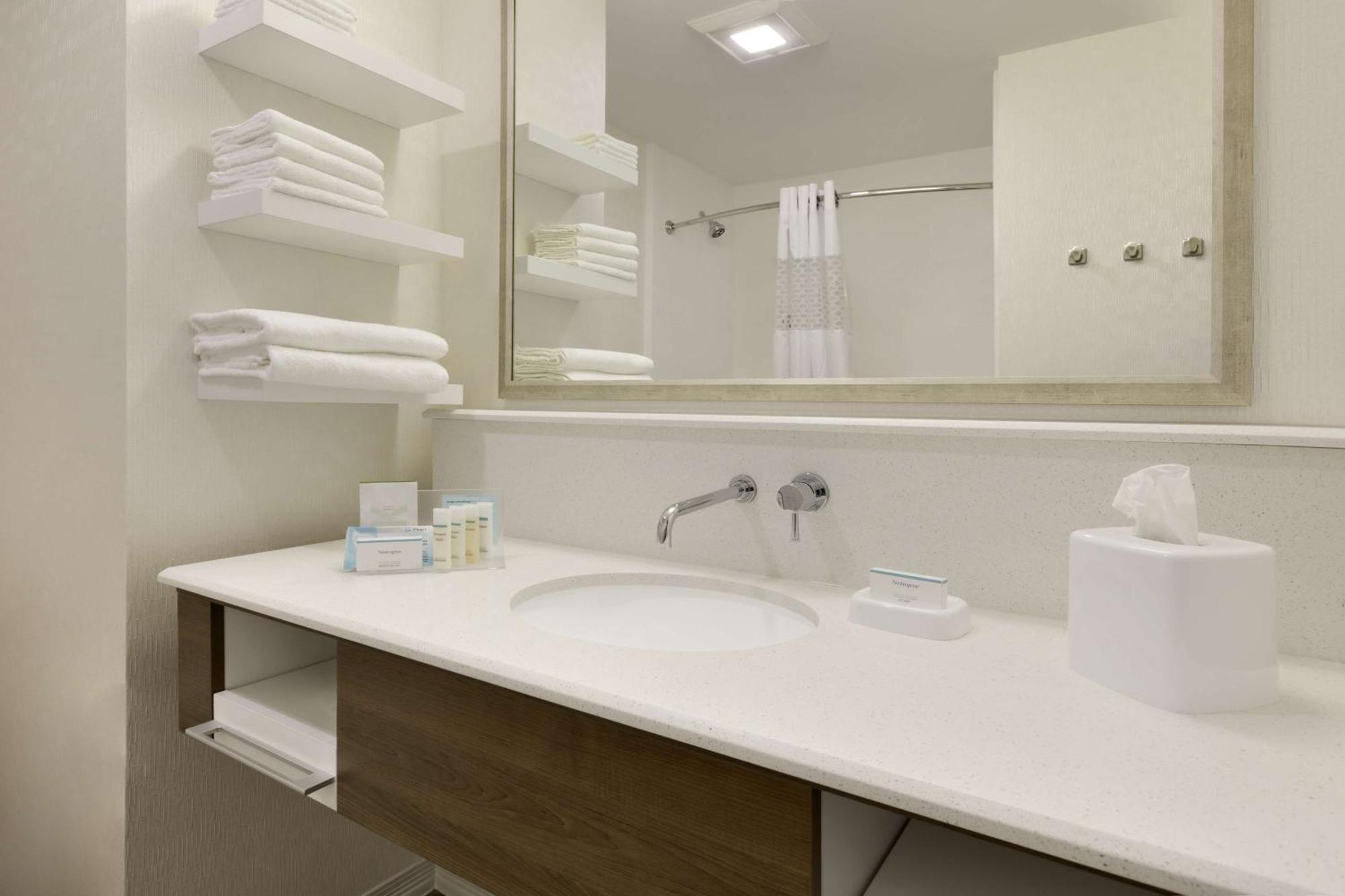 Hampton Inn & Suites Niles/Warren, Oh Bagian luar foto